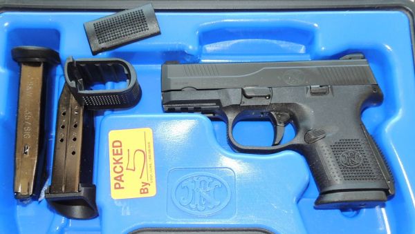 FNS40 COMPACT S&W40